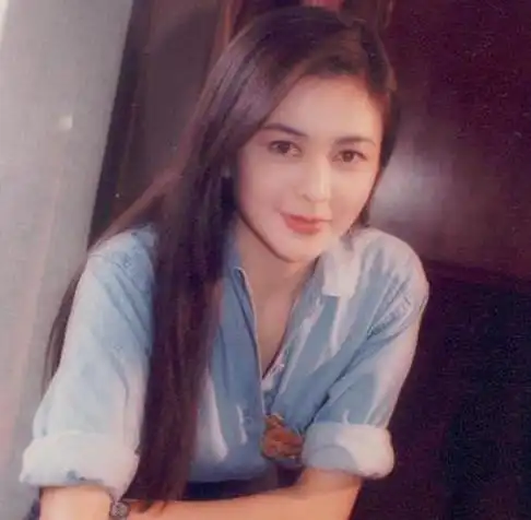 刘銮雄猎艳绝世美女,李嘉欣最为普通,蔡少芬才是惊艳