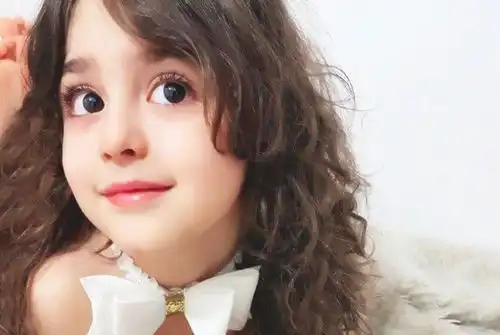 别把女孩子打扮得太好看,李玫瑾的忠告,道出了养女难度