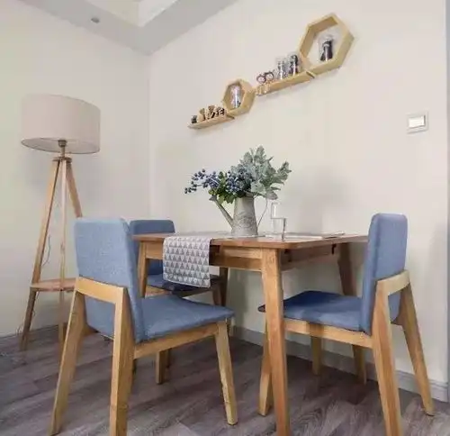 女孩10w打造60㎡小家北欧风时尚优雅,一个人的生活不将就