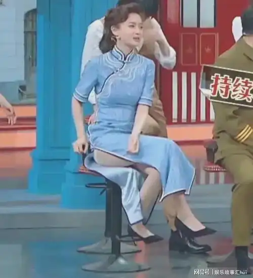 杨颖这旗袍穿的厉害,开叉都快开到腰上去了