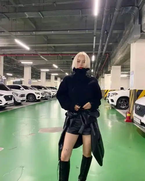 暗黑风的女生头像图片超