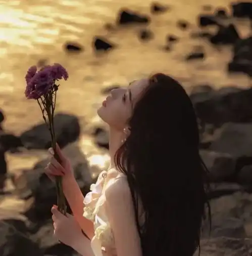 女生头像带花真人人格独