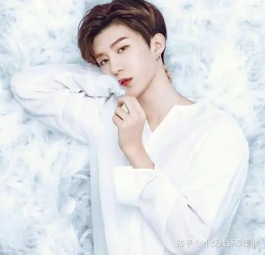 范丞丞被造谣是私生子,被助理欺负,18岁从路人到爆红堪称教科书