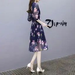 爱美女人看过来,最新出炉的碎花裙,精致优雅又时尚,不买太亏啦