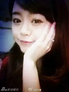 女神老师晒健身照身材绝佳别人家的老师个个都好美