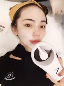 你们还窝在家里看延禧攻略吗去了这家店人家美眉都又瘦又美去度假啦