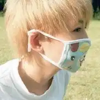 戴口罩男生头像