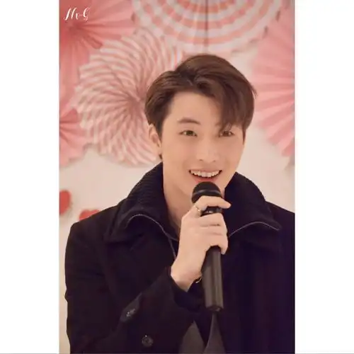 ins收图,允浩昌珉建厚威廉本特利off呆湾等