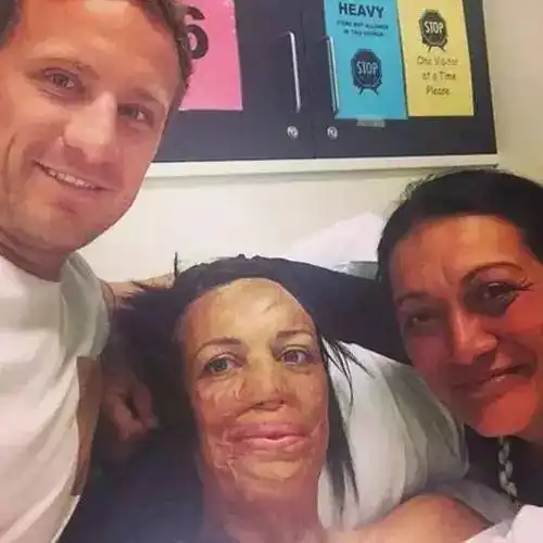 怀个孕能轰动全球因为她的老公是全球公认最帅的男人