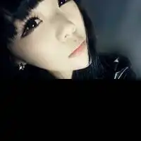 求高清清晰一点的女生头像清楚就行
