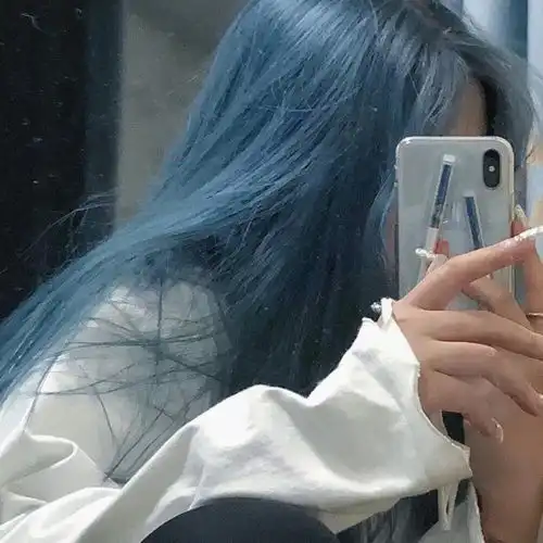 女生真人好看头像不露脸动漫头像