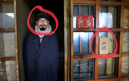 他一心向佛,甘愿放弃百万年薪和妻子,出家后,妻子再无相见