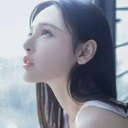 那些美得让人窒息不入烟尘的女子