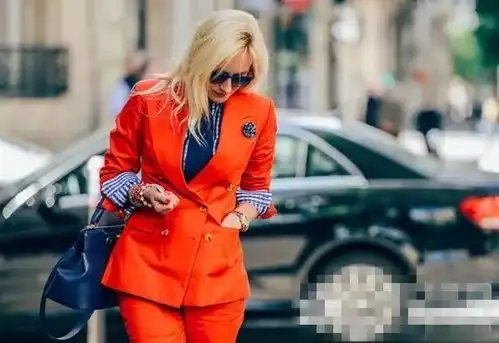 这个秋冬,西装成套穿才是真时髦