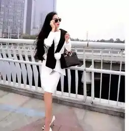 经常看到这个淘宝模特,她叫什么,她的淘宝店铺叫什么名字