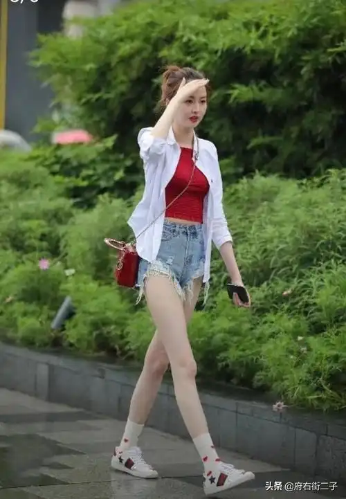 除了年龄和生育底线外,剩女范畴另一个不可忽视的参考指标