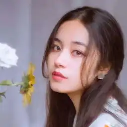 qq头像女生短发带帽仙儿