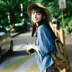 女生闺蜜头像两张一对高清2018最新被爱的人总是有恃无恐