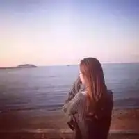 女生背影伤感头像唯美漂亮伤感的女生背影头像
