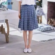 碎花女短裙