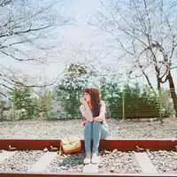 森女头像文艺范手绘淇澳