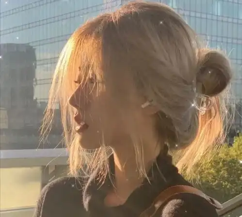 个性女头三有美一人,清扬婉兮