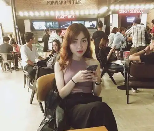 恐怖美女网红惨遭未婚夫泼酸毁容,3年21次手术后今励志重生