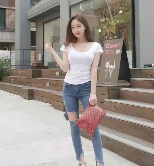 努力过后就会知道,许多事情坚持坚持,就过来了