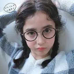 女生头像带花真人山田直美