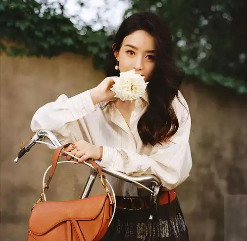 年度最受欢迎女演员赵丽颖第四,谭松韵第七,宋茜才是真大佬