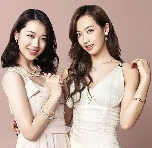 从千篇一律的女团脸到各自细分领域的顶级美人,她们做对了什么