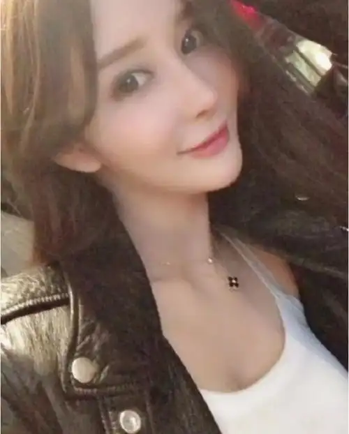 杭州富二代为追网红女,半年为其花费三亿元,为何后来又会入狱