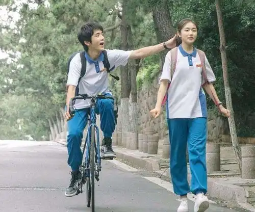 班主任说道这几类女生容易早恋,和颜值没关系,家长要重视