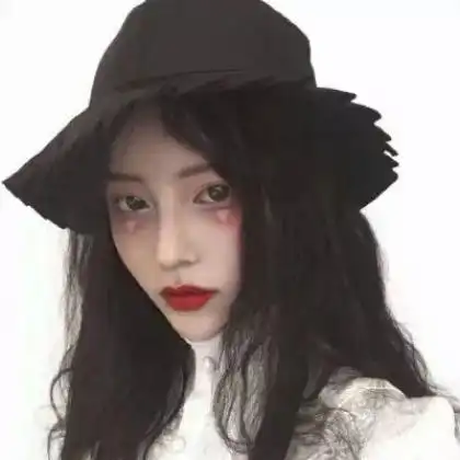 成熟女生qq头像,享受着孤独又渴望快乐的女生