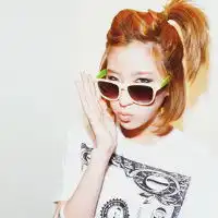 超高清qq空间美女头像