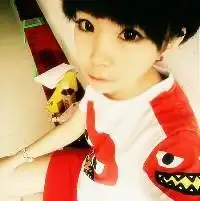 可爱清纯短发女生头像