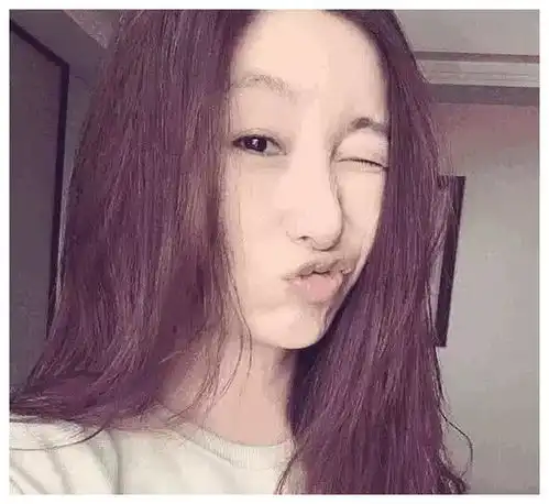 嫁给王新军的秦海璐豪宅装修曝光,沙发像画,大女人的少女心