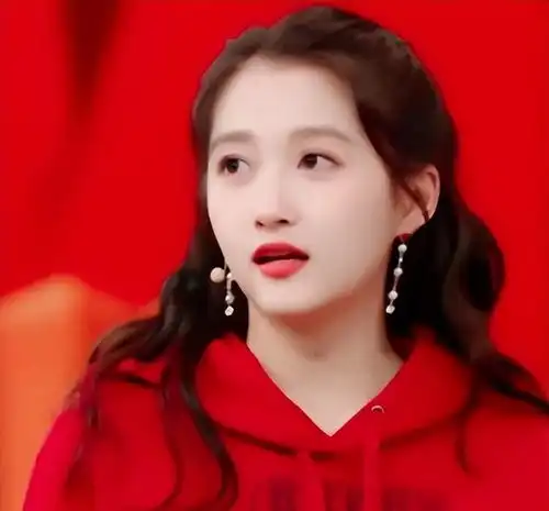 关晓彤的漂亮头像