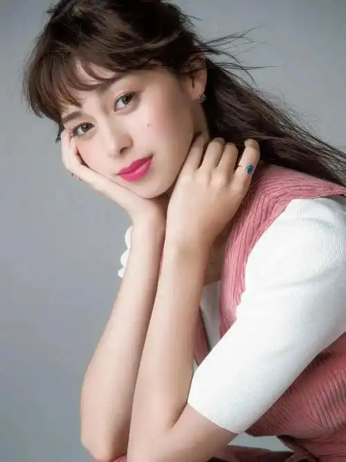 日本女性票选十大美女红星高颜值身材火辣都性感美艳