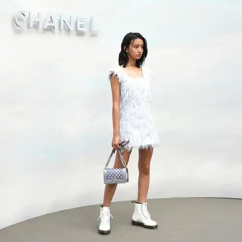 巴黎高订周00后星二代一统时尚江湖,木村拓哉颜值崩坏妻借女复出
