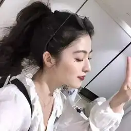 女生头像世间五味俱全感谢你们带给我的甜