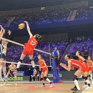 2024世界女排联赛澳门站中国女排0比3不敌意大利