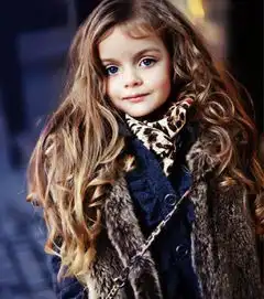 上过天天向上的最火童装模特,说是小妖精的宝贝长大了