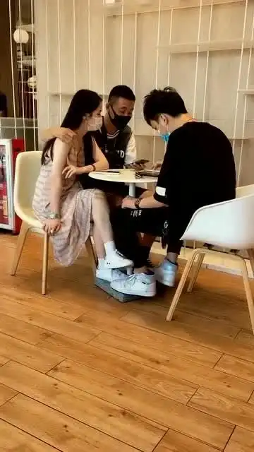 这样的女朋友,兄弟所谓情谊,是两用的