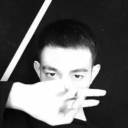 我会努力成为你未来见到,会后悔当初没有珍惜的人