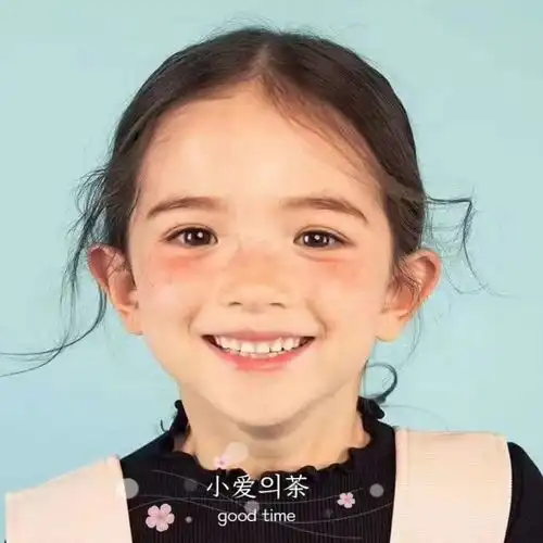 超可爱女生头像真人嘟嘴