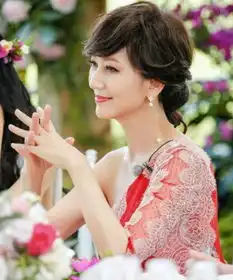 64岁赵雅芝气质如少女不减当年,打台球动作娴熟笑容甜美惹人爱