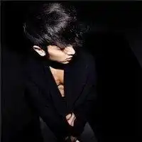 牵着老人的手背影图片高清大全微信头像图片大全