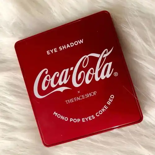 吃货少女可以用奥利奥补妆了这届饼干都这么拼吗