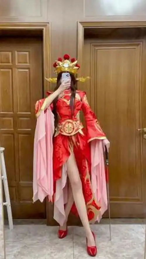 cosplay游戏美女美女美女coser真人